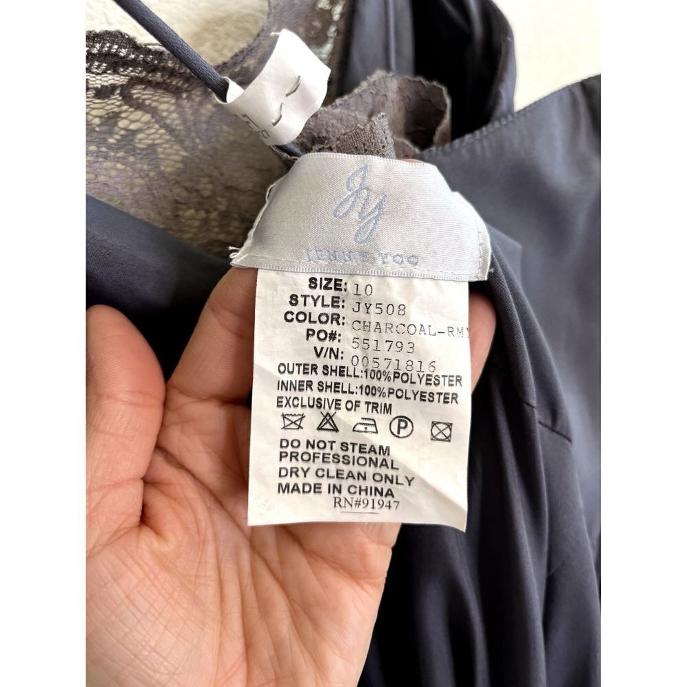 JENNY YOO Charcoal Gray Evening Maxi Dress with Spaghetti Straps Size 10 - Picture 8 of 12